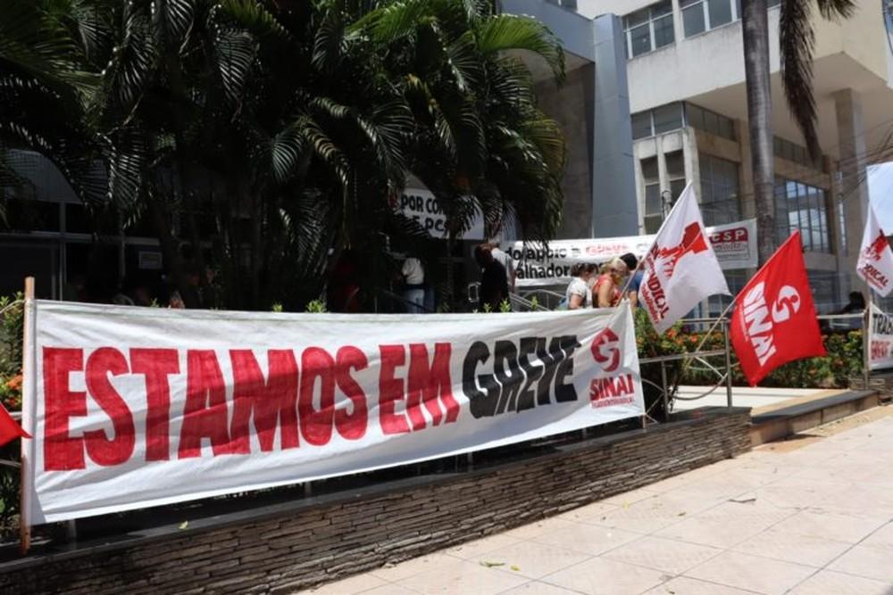 Greve dos servidores suspende atendimentos no Ipern