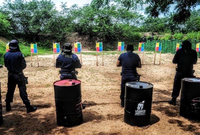 Guarda Civil de Mossoró tem aulas práticas de tiro ao alvo