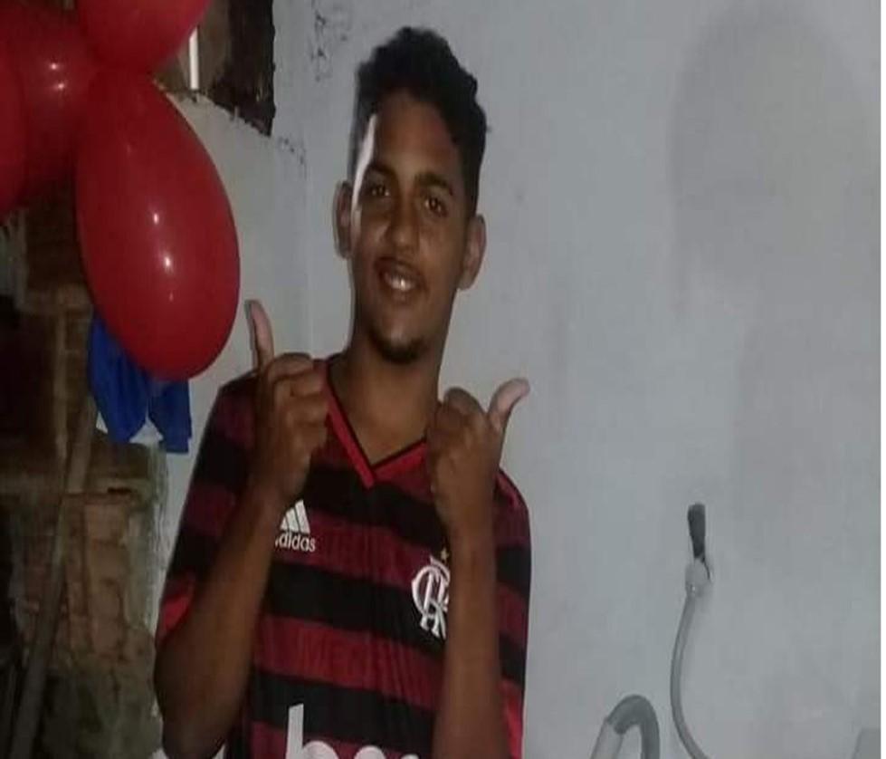 Justiça manda soltar PM preso por suspeita de envolvimento na morte do jovem Gabriel