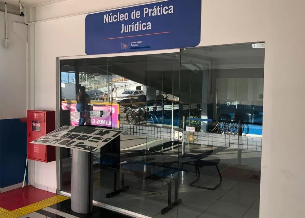 Projeto universitário oferece atendimento jurídico gratuito a pessoas de baixa renda em Natal