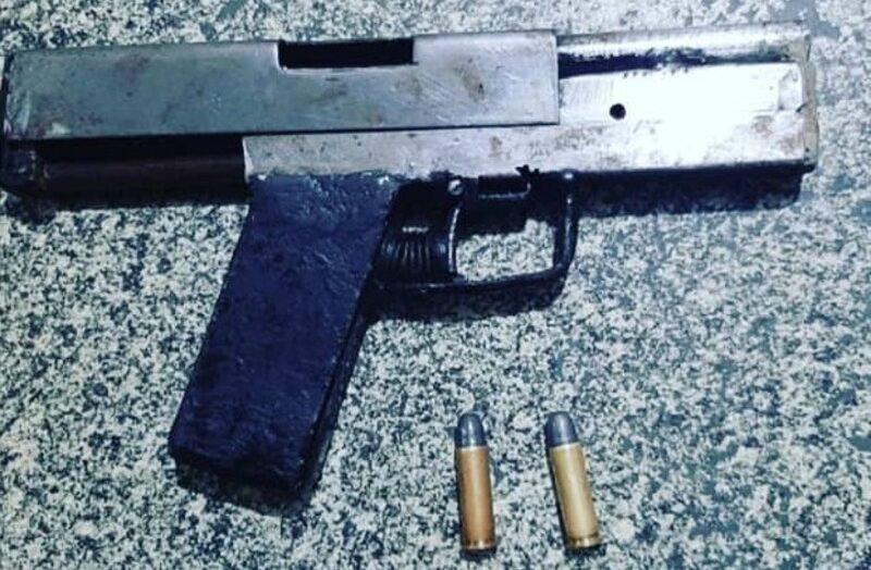 Suspeita de integrar facção criminosa é presa com arma de fabricação caseira no interior do RN