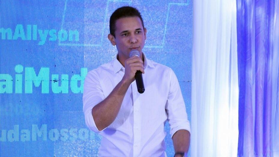 Allyson silencia sobre candidatura de Fábio Dantas