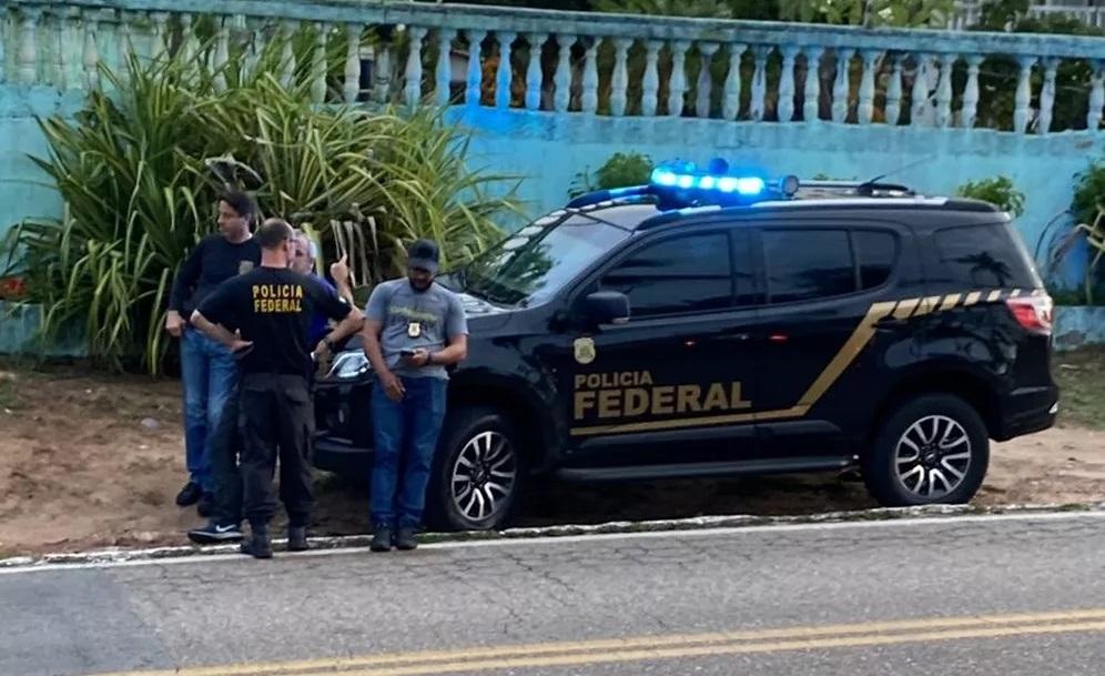 Assaltantes roubam arma de policial federal e câmeras durante ensaio fotográfico de gestante na Grande Natal