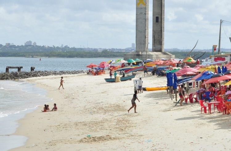 Desaparecido há dois dias, pescador é encontrado morto com ferimento na cabeça em praia de Natal
