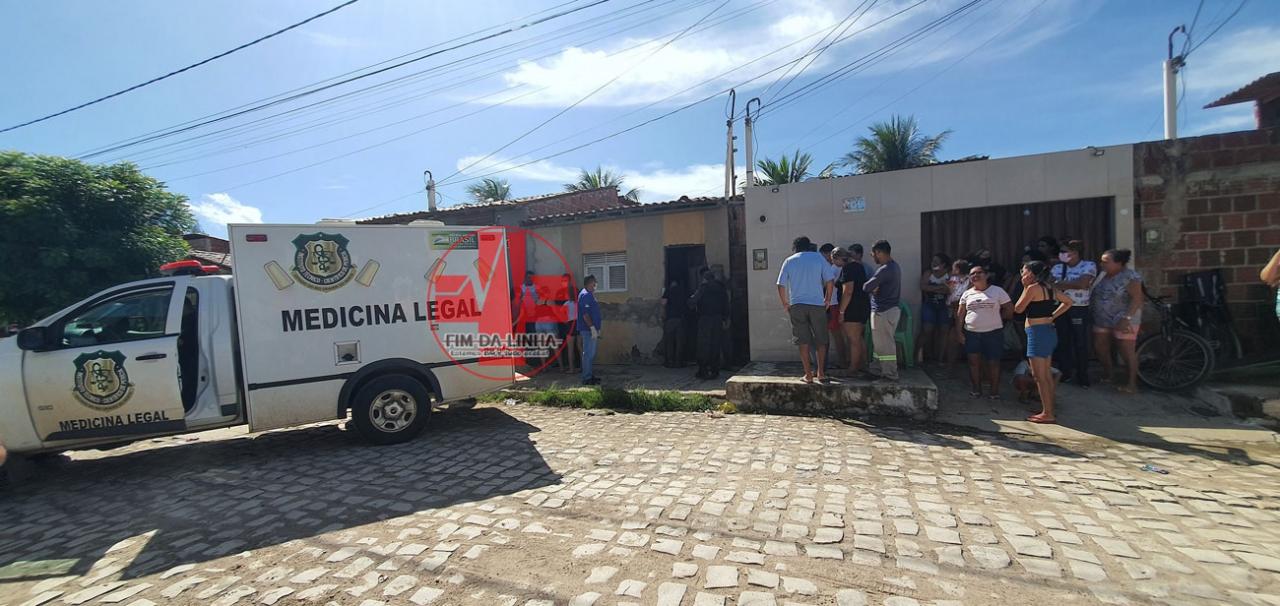 Homem de 32 anos é morto por estrangulamento dentro de casa no Bairro Barrocas em Mossoró