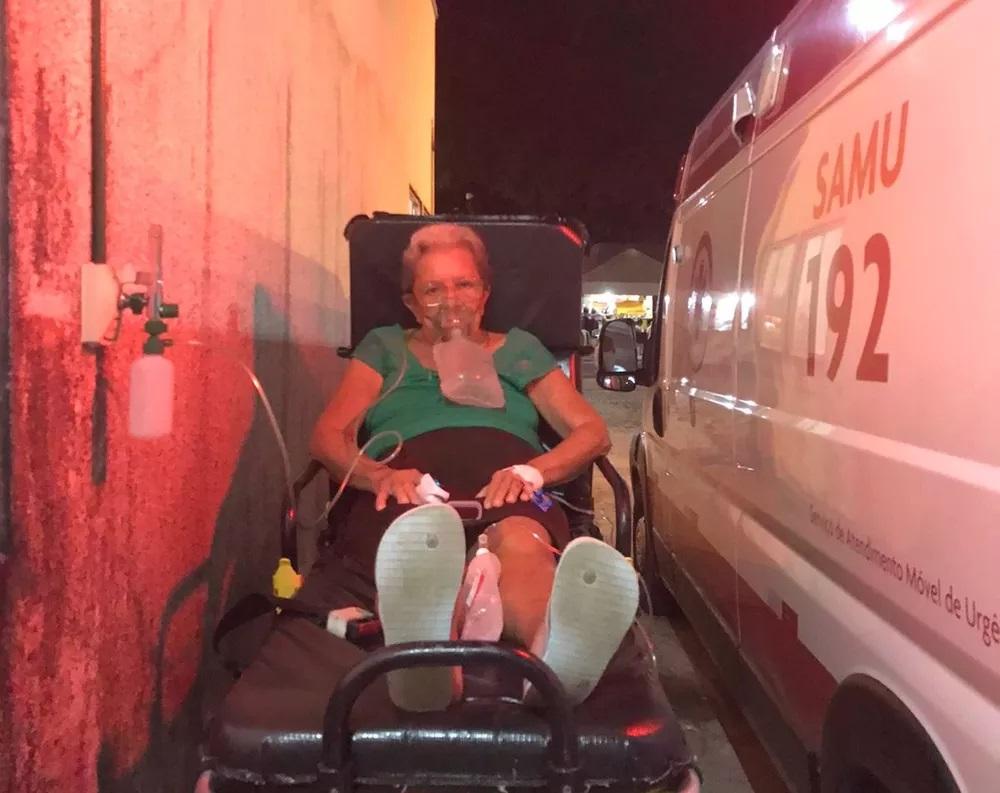 Monitor de sinais vitais cai e fere cabeça de idosa que passou 4 horas para ser atendida em UPA de Natal