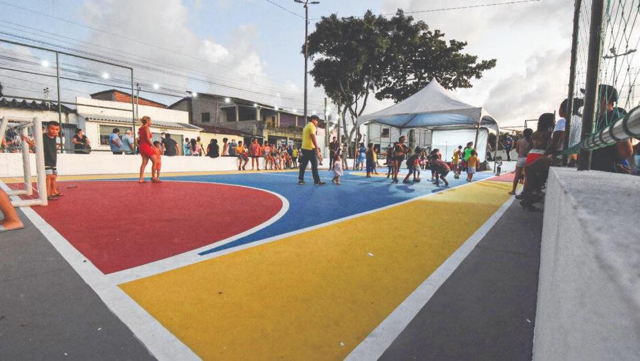 Programa da Prefeitura amplia reformas de campos e quadras esportivas em Natal