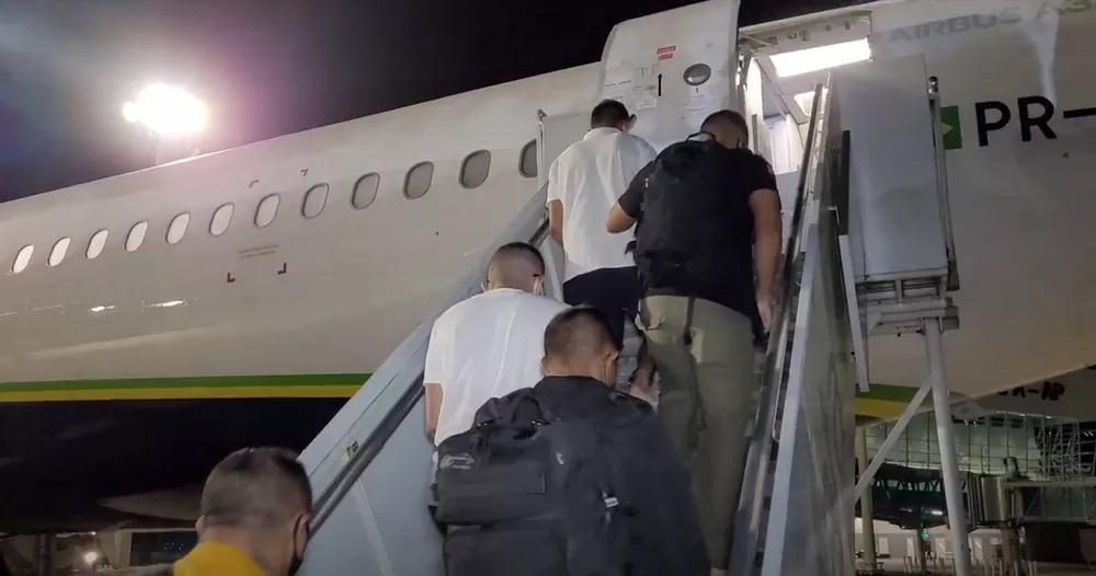 Três detentos do Amapá, descritos como líderes de facções, são transferidos para presídio no RN