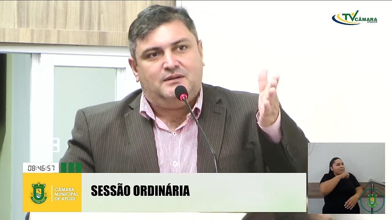 Vereador Ângelo de Dagmar lamenta resposta negativa do governo do RN a ofício que solicitava cestas básicas para Apodi