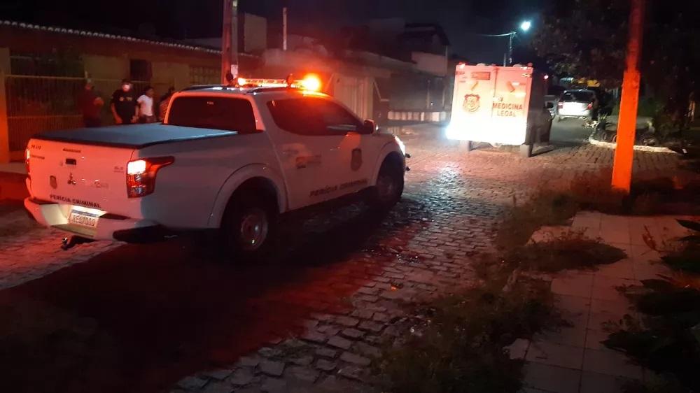Homem é morto a tiros e outro baleado na Zona Norte de Natal