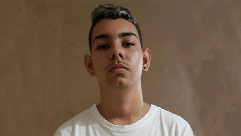 Mais um assassinato em Areia Branca; Jovem morto na porta de casa