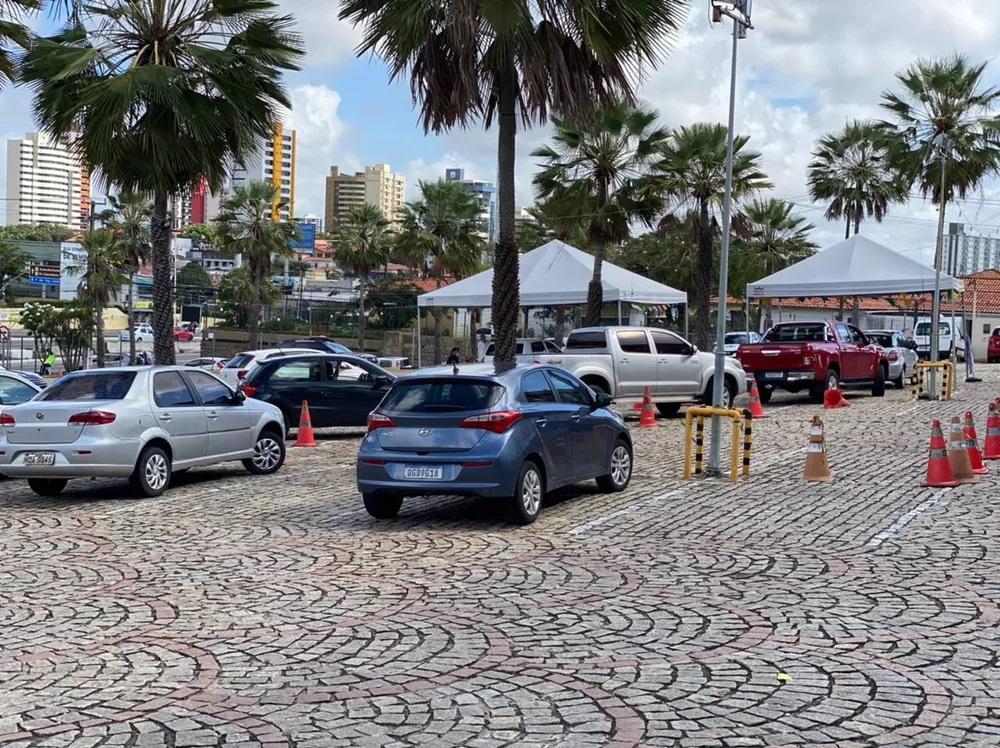 Drives de vacinação deixam de funcionar aos domingos em Natal
