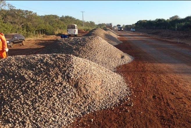 Governo acelera ritmo de obras de restauração e alargamento da RN-233