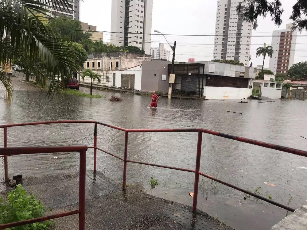 Chuvas do fim de semana superam média esperada para todo o mês de julho no Leste potiguar