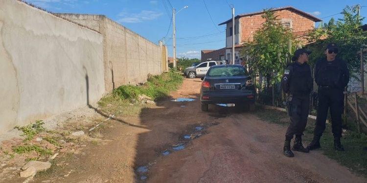 Homem é assassinado com mais de 20 tiros de pistolas em Mossoró-RN
