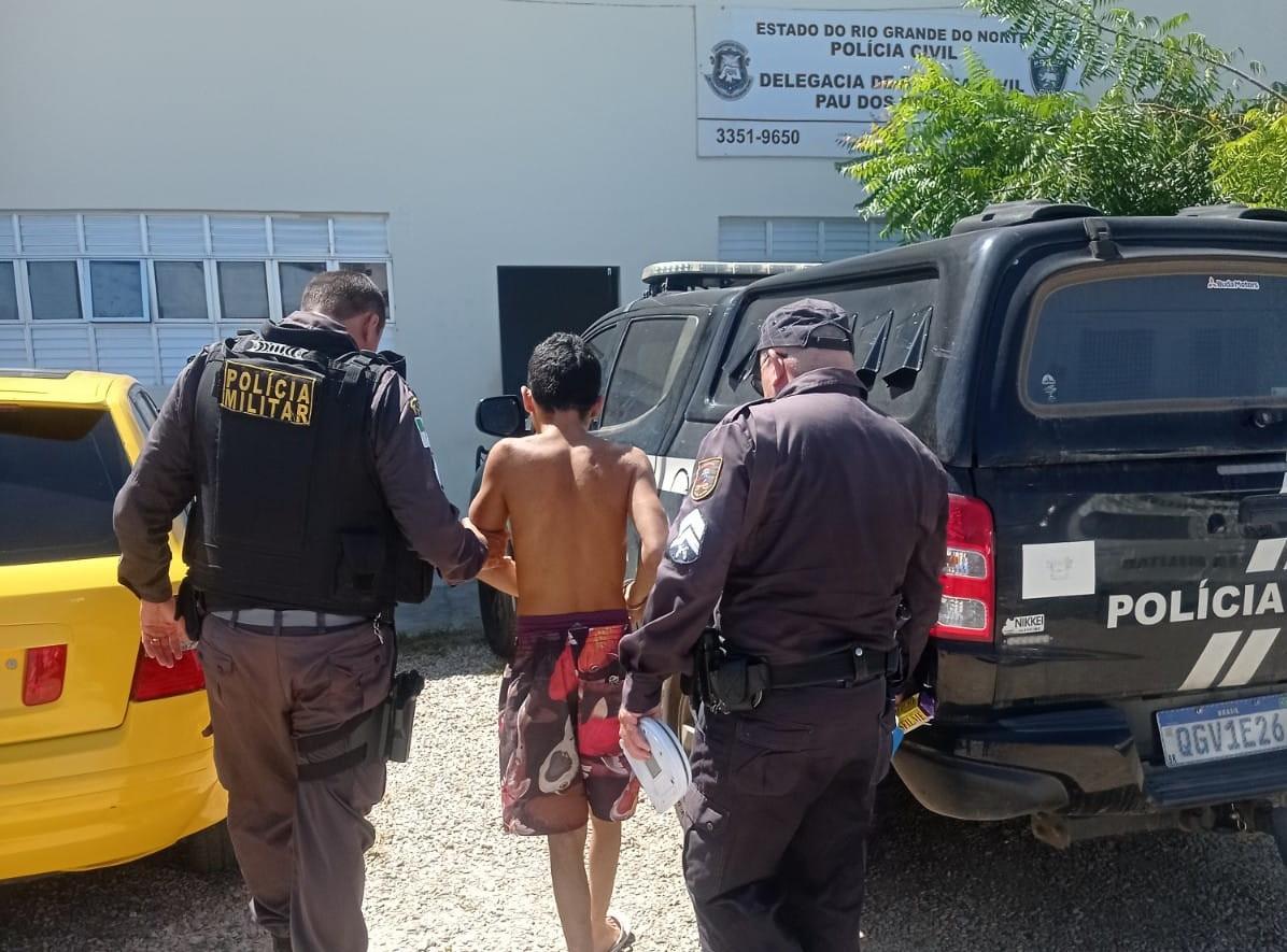 Homem é preso acusado de tráfico de drogas neste Domingo(24) em Apodi