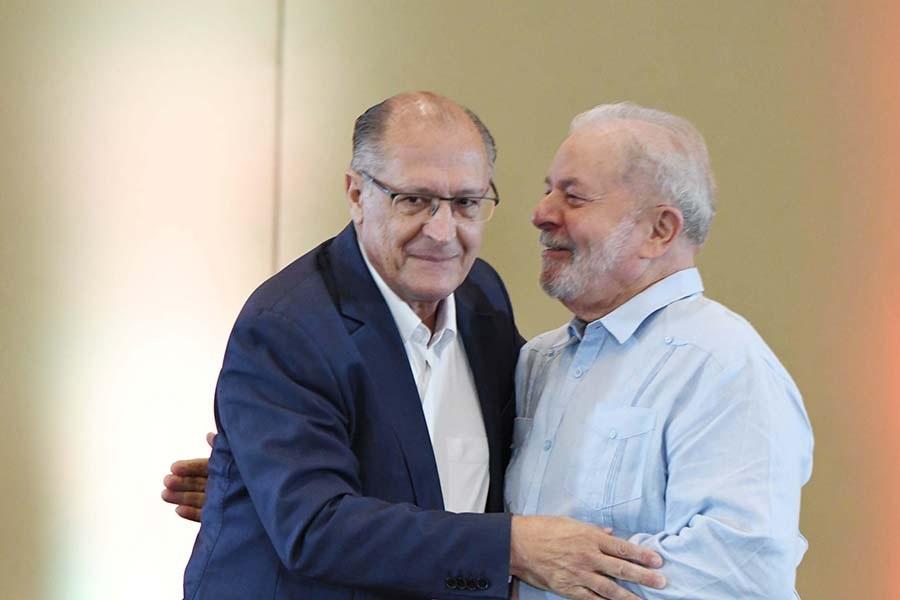Lula cita Paulo Freire para justificar aliança com Alckmin