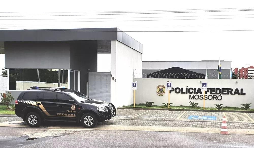 PF investiga homem suspeito de se passar por delegado federal em Mossoró-RN