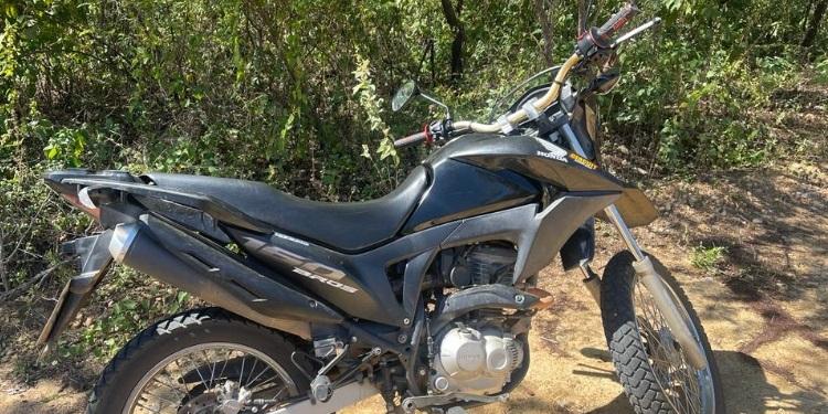Polícia recupera carro e moto com queixa de roubo em Mossoró-RN