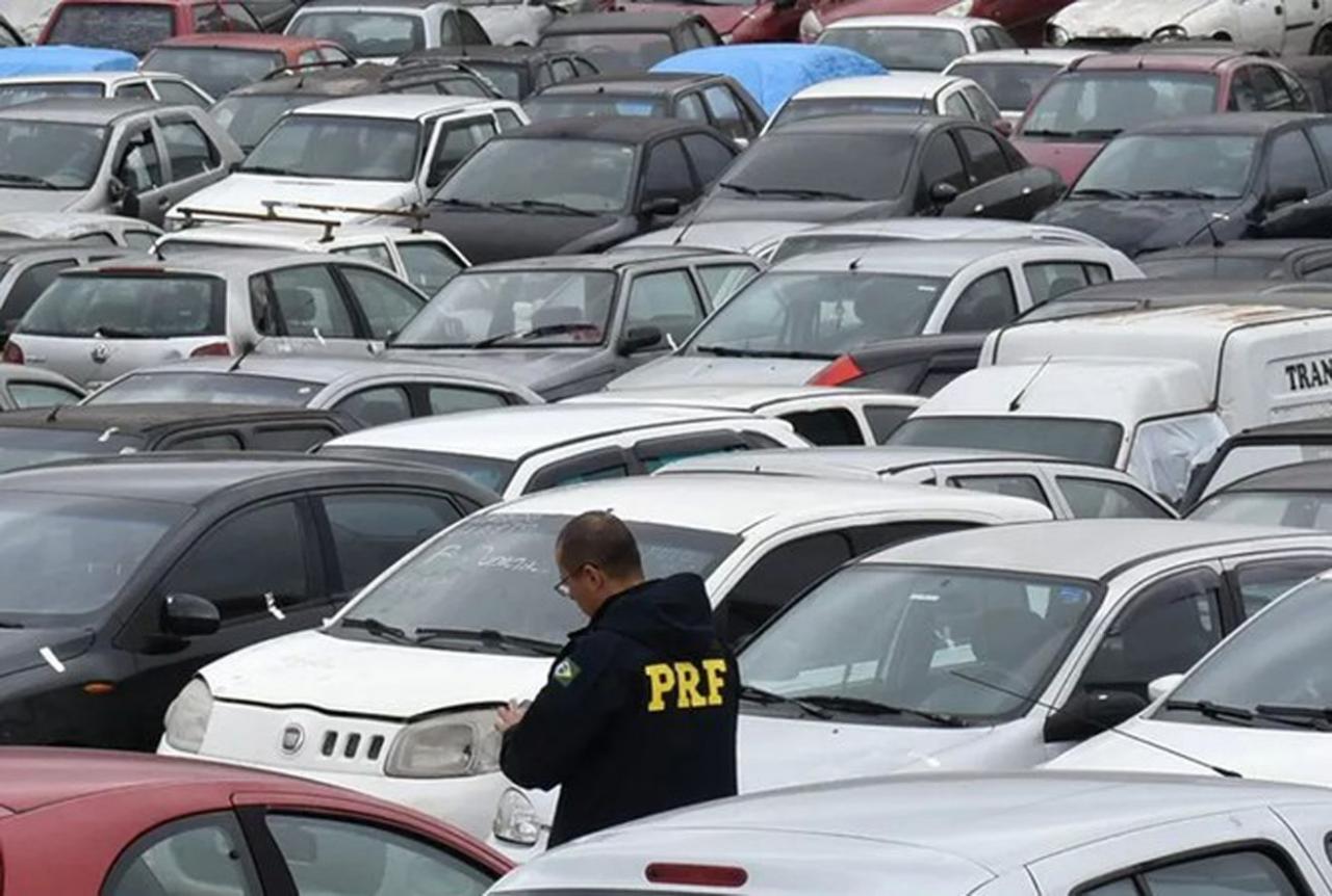 PRF divulga terceiro leilão de veículos retidos de 2022 no RN