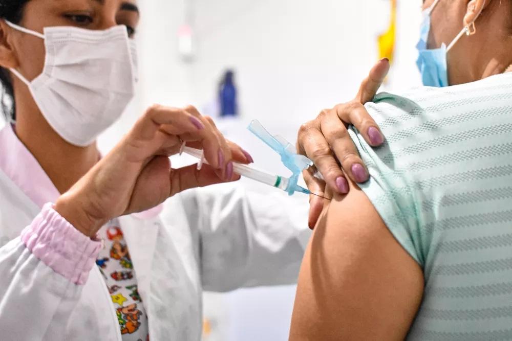 Sesap recomenda aplicação da D4 para toda população adulta do RN