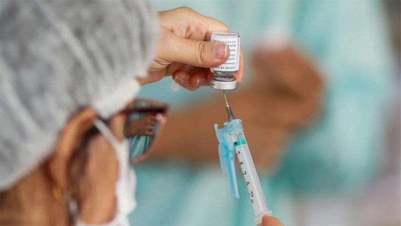 Sesap recomenda de aplicação da D4 contra a Covid-19 em todos os adultos do RN