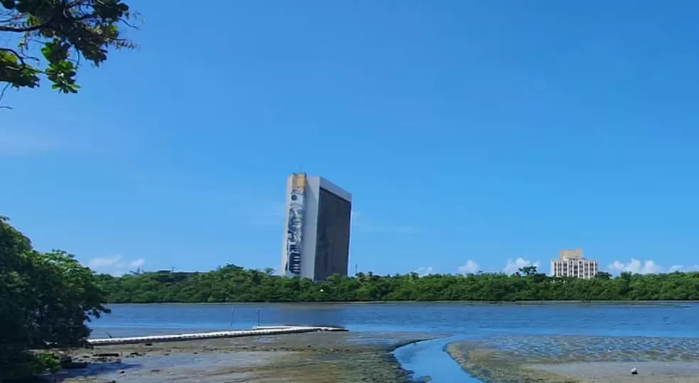 Concurso para procurador municipal do Recife com salário de R$ 26.023 abre inscrições