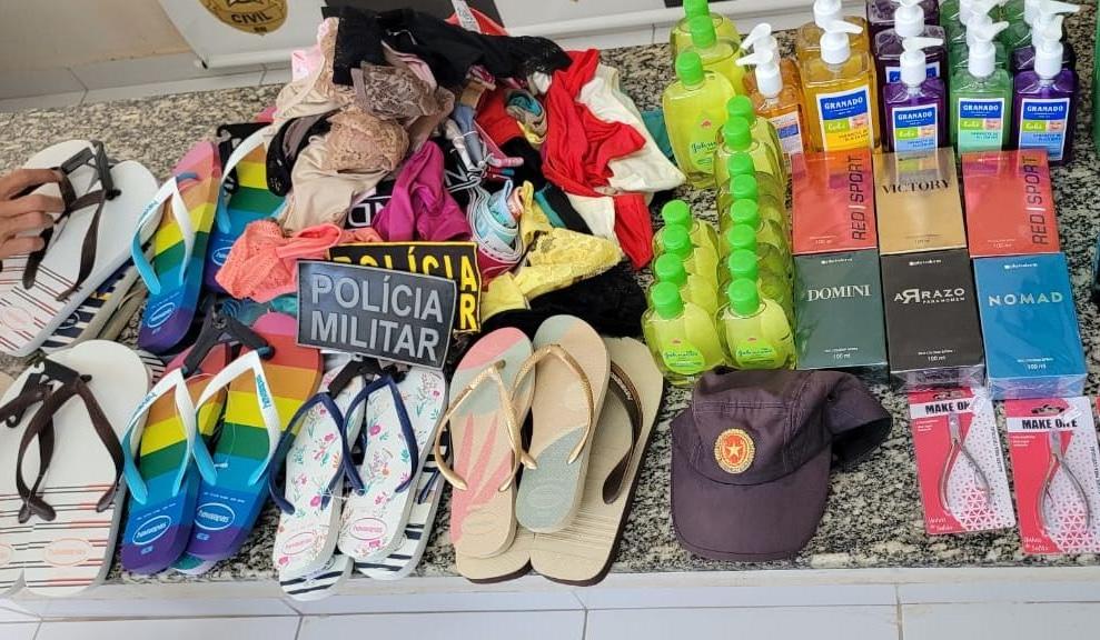 Mulher é presa suspeita de furtar mais de 2 mil reais em peças de roupa em Apodi