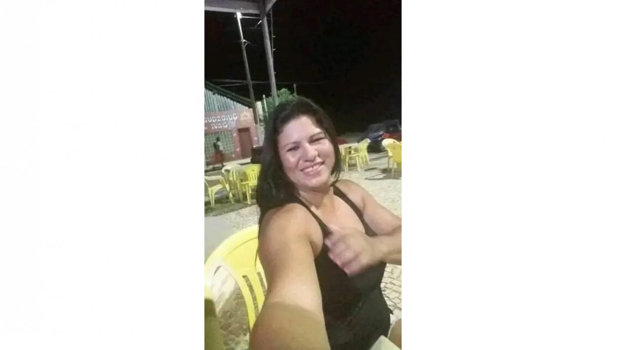 Polícia Civil do RN prende suspeito de matar mulher na praia de Muriú e diz que crime foi motivado por dívida de R$ 4 mil