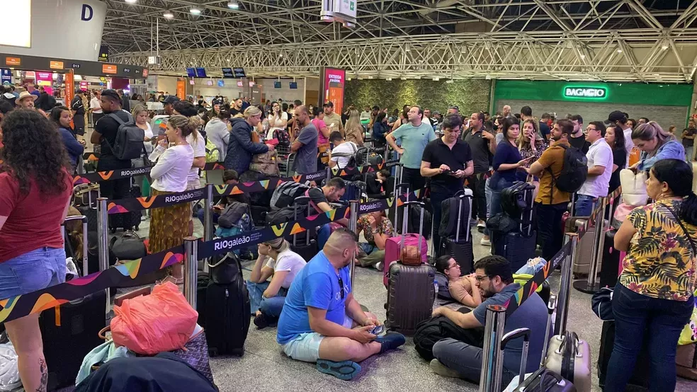Aeroporto do Recife tem cinco voos cancelados por causa de acidente que fechou pista do Aeroporto de Congonhas, em SP
