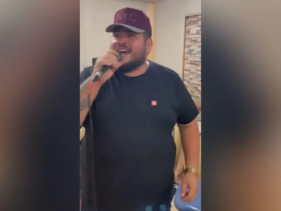 Cantor de forró é morto a tiros no Ceará horas após gravar vídeo em rede social: 'Verdadeira felicidade'