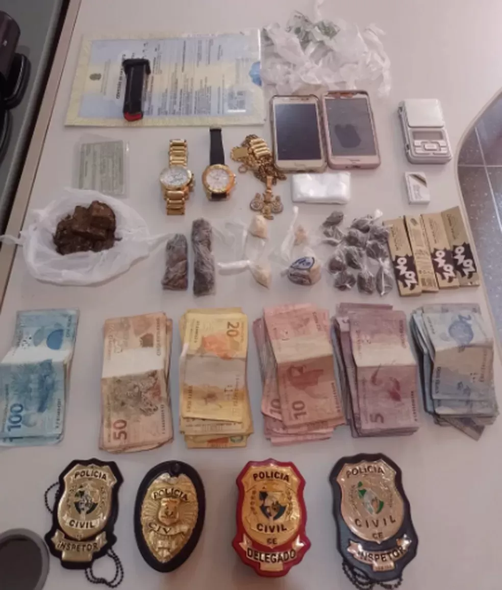 Mulher é presa no Ceará por incitar ameaças eleitorais e fazer parte de facção criminosa