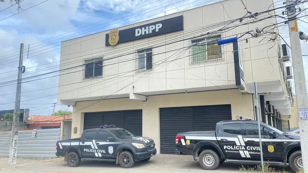 Dois irmãos são executados a tiros no quintal de casa no RN