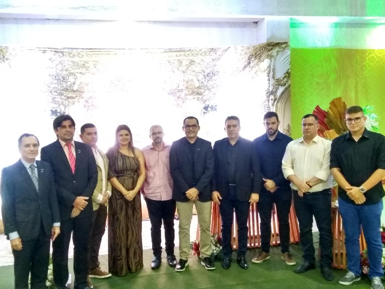 Nova diretoria eleita da CDL de Apodi toma posse durante cerimonial realizado neste Sábado(10)