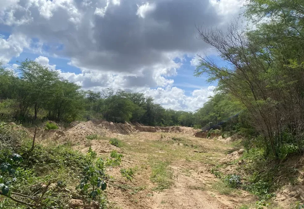 Polícia Federal deflagra operação contra extração e venda ilegal de areia em cidades da Paraíba