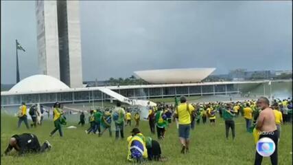 Moraes determina soltura de 149 mulheres detidas nos atos golpistas de 8 de janeiro