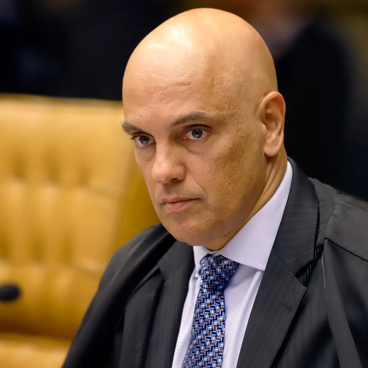 Moraes manda PF ouvir deputado sobre postagens com ofensas e acusações a senadores e ministros do STF