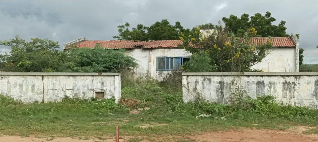 Prédio da antiga base da ROCAM no Conjunto Vingt Rosado foi alvo de ataque criminoso durante a madrugada