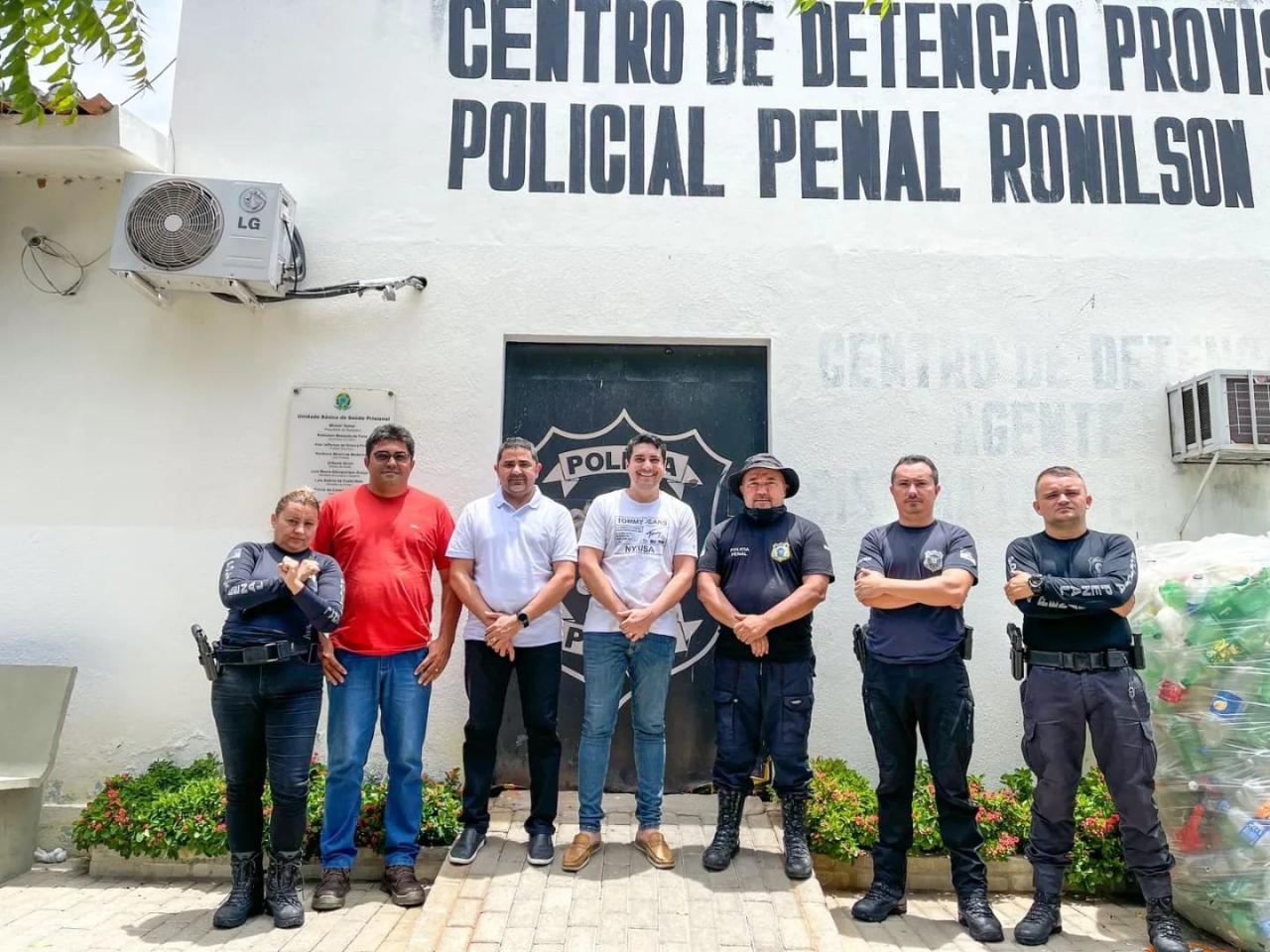 Prefeitura de Apodi reúne-se no Centro de Detenção Provisória de Apodi para tratar do projeto 