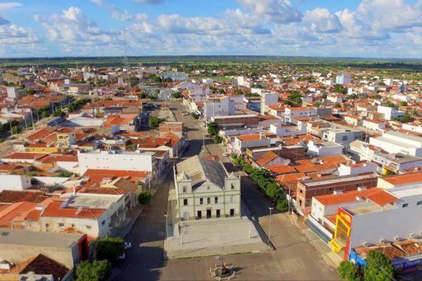 Prefeito de Apodi decreta ponto facultativo no município nesta Quinta (06)
