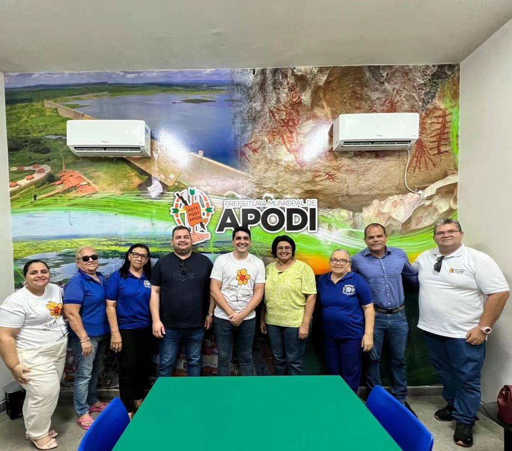 Prefeitura de Apodi reúne-se com equipe do GASPEC e membros da Liga de Câncer de Mossoró