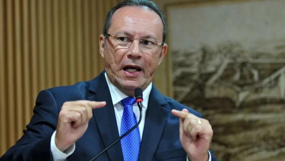 Vereadores de Natal articulam formação de “chapão” para 2024