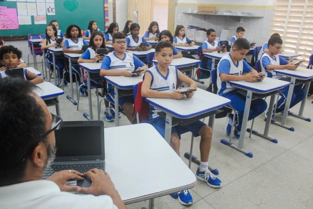 Escolas municipais de Natal retomam aulas nesta quinta-feira (30)