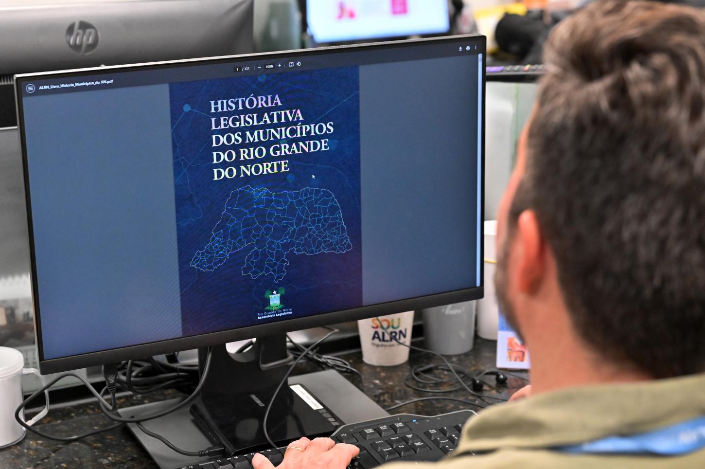 Assembleia Legislativa Lança Versão Digital do Livro 