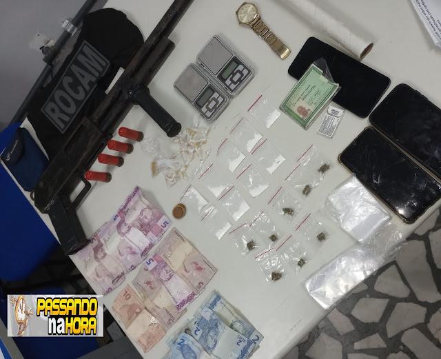 Boca de fumo é desmantelada em Mossoró com apreensão de armas e drogas, nesta Terça (18)