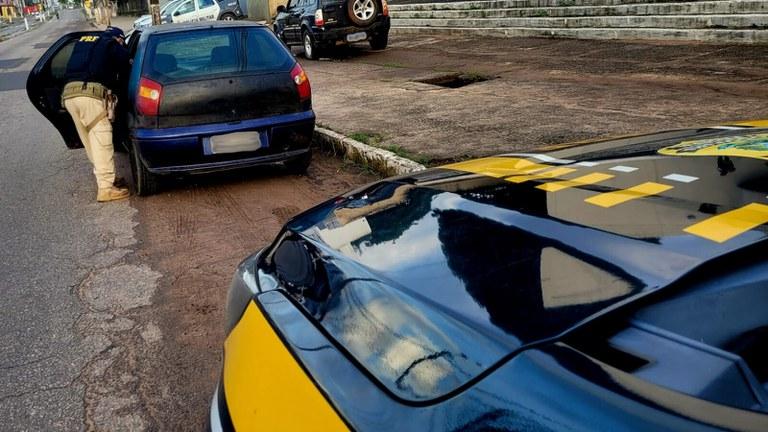 Polícia Rodoviária Federal prende sete pessoas e recupera quatro veículos em operações no RN