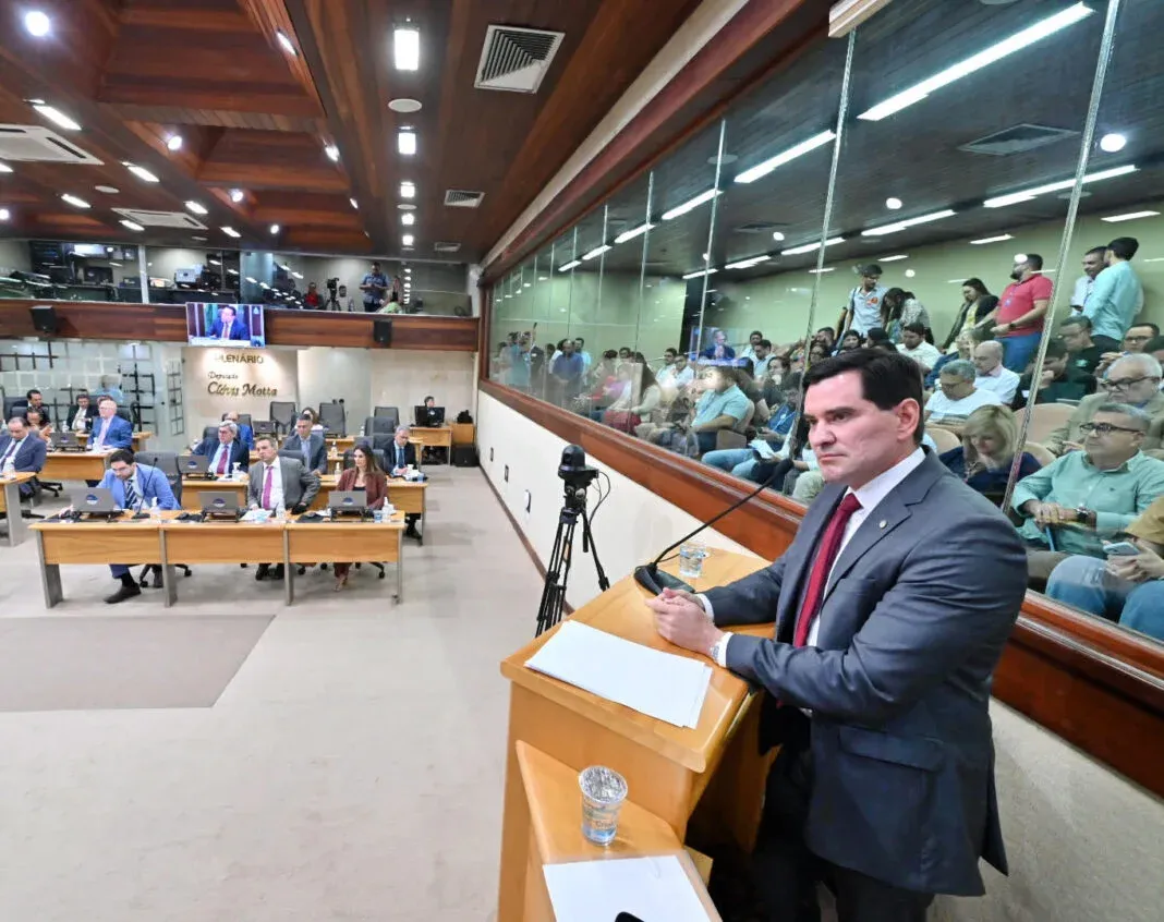 George Soares renuncia ao mandato de deputado estadual para assumir cargo no TCE