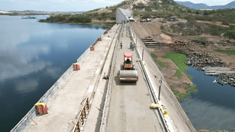 Governo do RN avança na construção da barragem oiticica garantindo segurança hídrica para o seridó