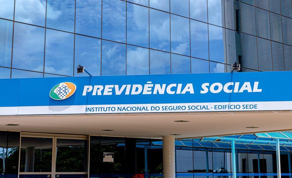 Servidores do INSS iniciam greve nacional por falta de acordo salarial