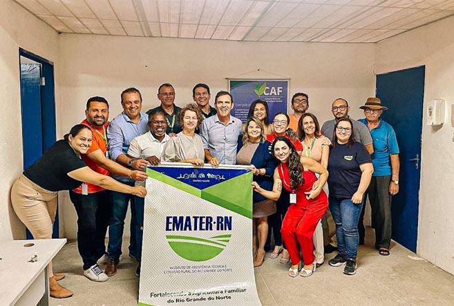 Deputada Isolda anuncia emenda de R$ 100mil para reforma da sede da EMATER em Mossoró